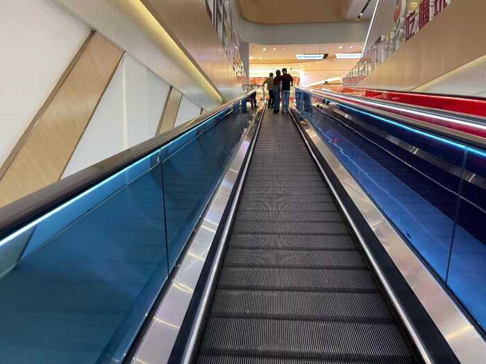 耐力板-商場電梯檔板1